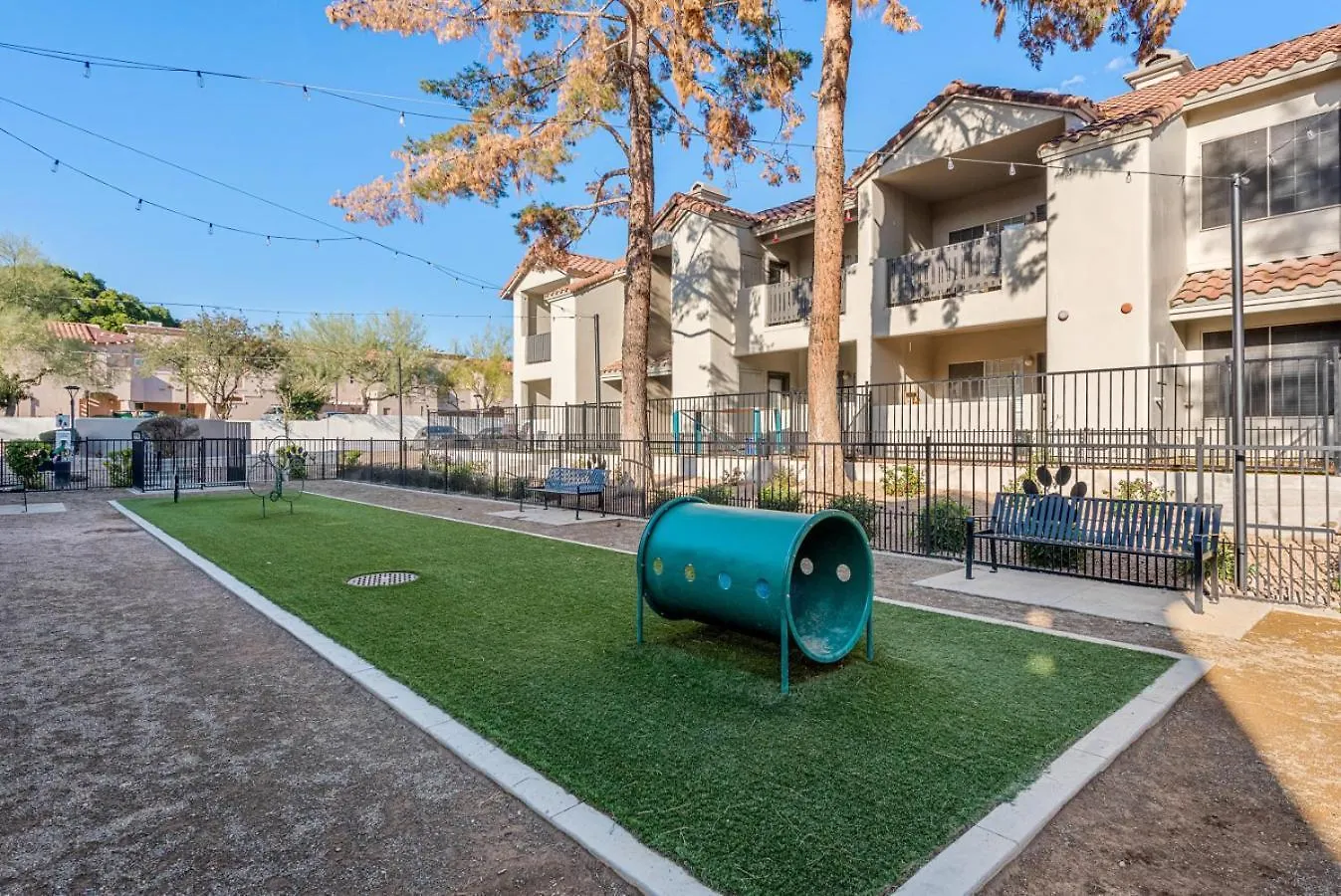Pet-Friendly Scottsdale Pool Basketball Court Apartment
