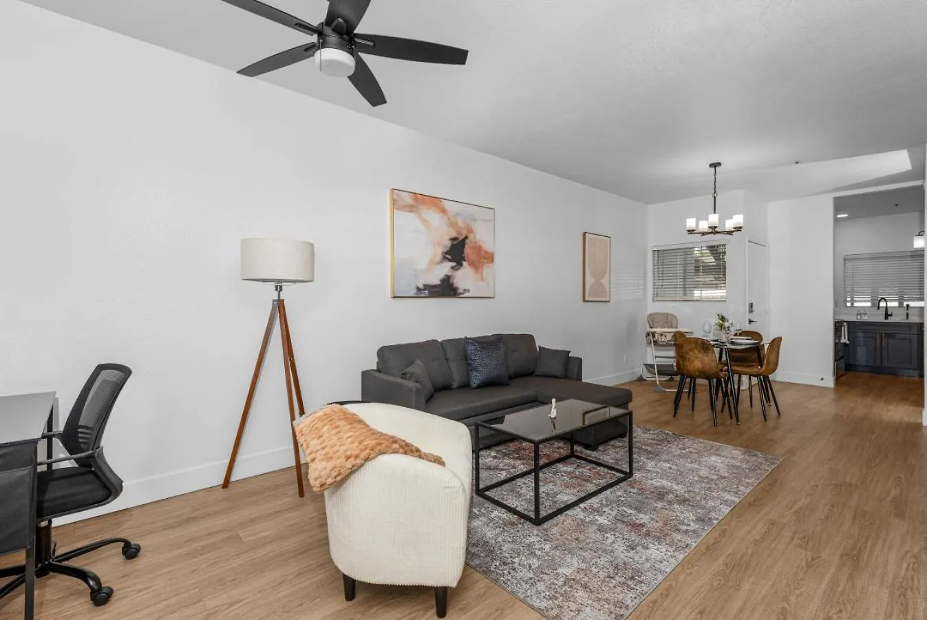Pet-Friendly Scottsdale Pool Basketball Court